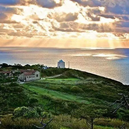 Casas Com Amor In Serra Da Pescaria Nazare